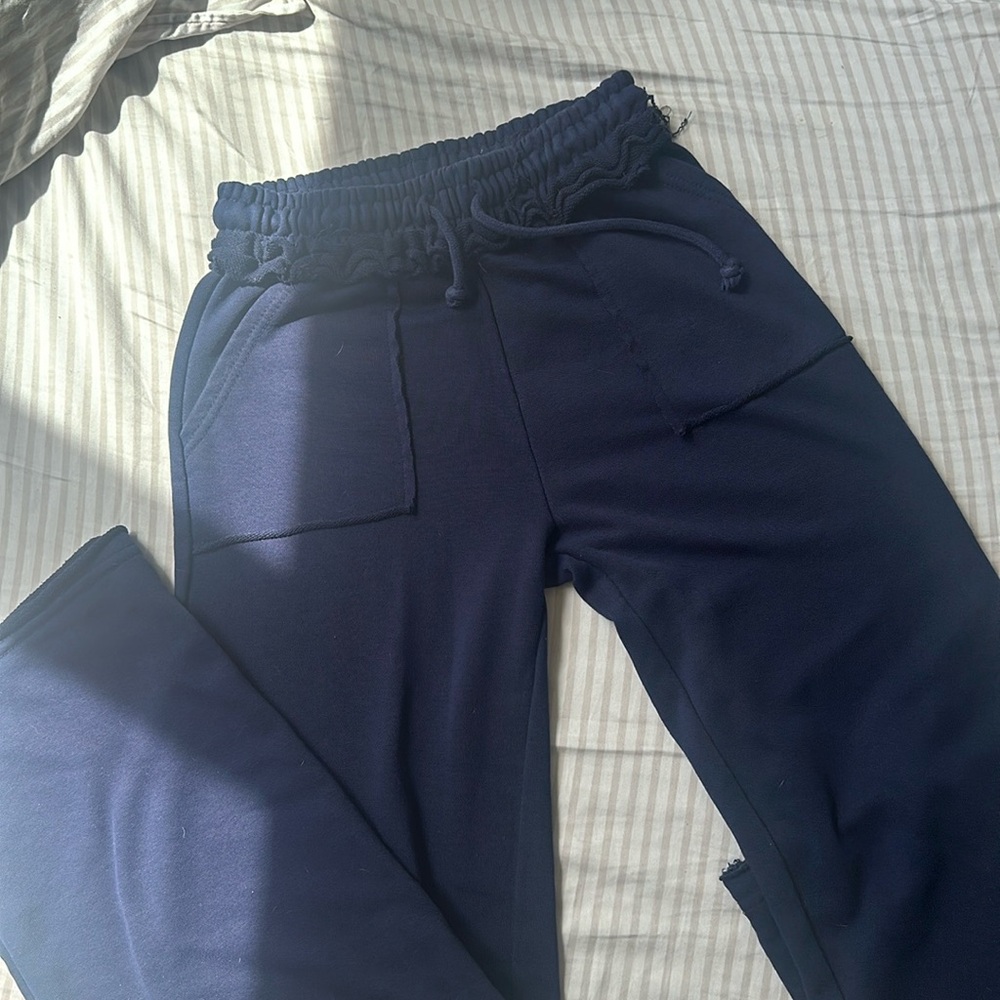 Stradivarius frayed trousers with pockets